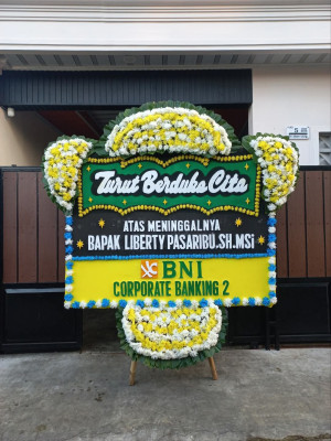 Papan Bunga Duka di Domas